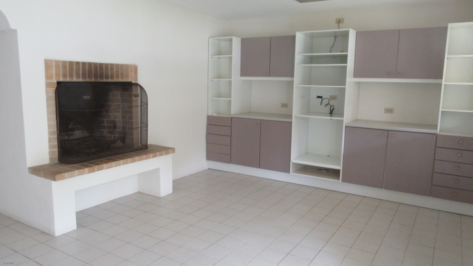 16 Inwood Close
